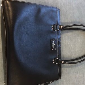 Black Kate spade bag